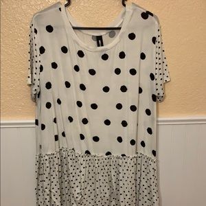 Agnes & Dora top